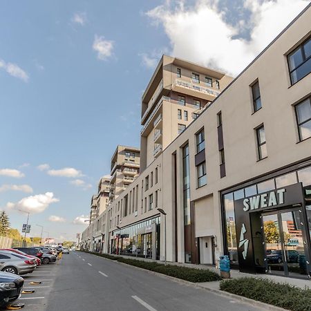 Perfect Stay: Urban Heaven In Aviatiei Business Area Bukarest Kültér fotó